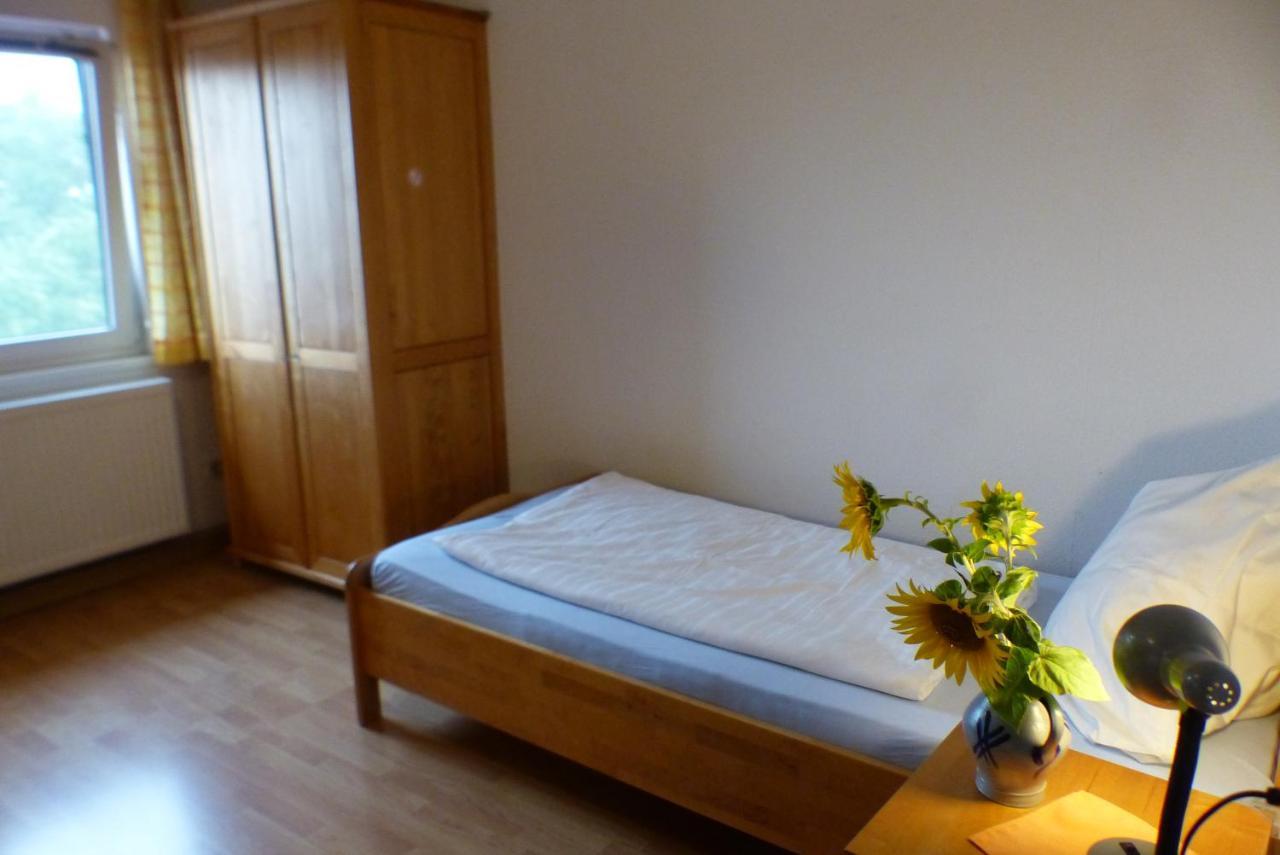 Pension Schreckhof Мосбах Екстериор снимка